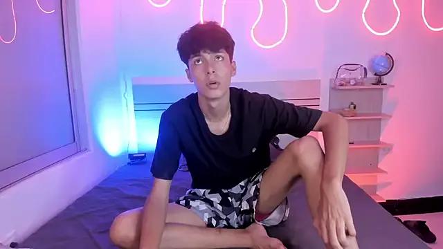 luccas_ferreira on StripChat 