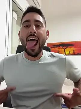 luffykingofpirets on StripChat 