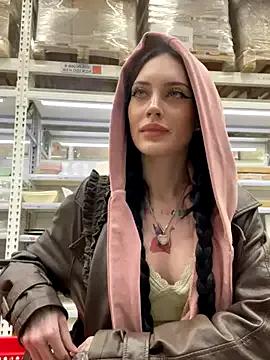 Melissa_crazy — SHOW PUSSY IN FRONT OF UBER STRANGER