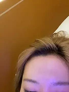 miumiu-66 on StripChat 