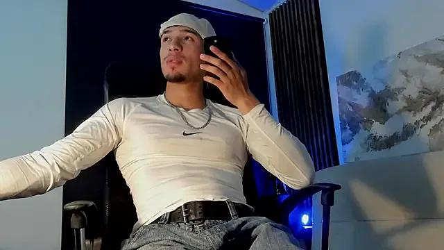 rafael_stone on StripChat 