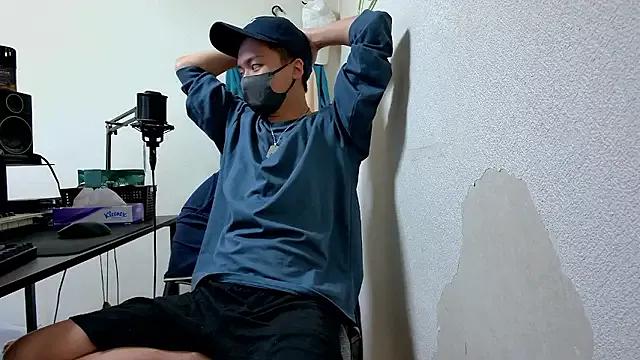 RYUTA_9911 — Group on StripChat