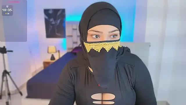 samiraa_haalem — Handjob + spit