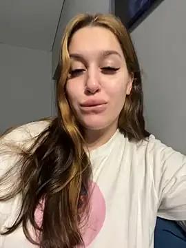 VikiDemini on StripChat 